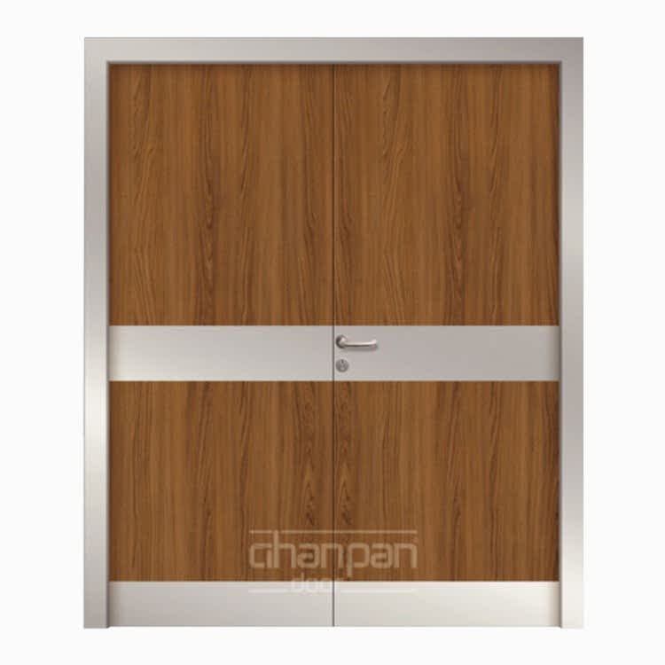 High-quality project interior wooden doors for wholesale export.
